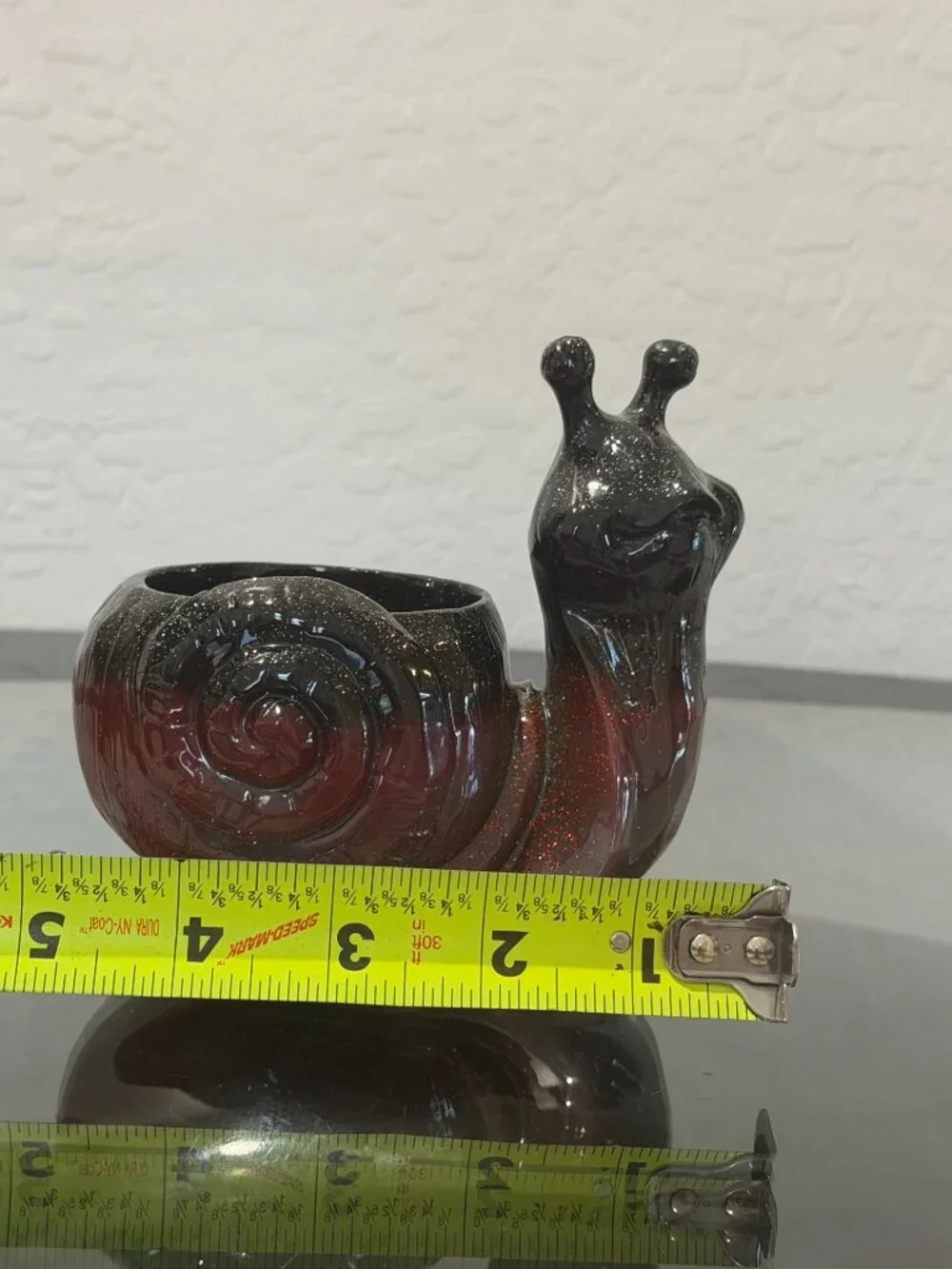 Handmade Epoxy Resin Snail Figurine – Unique Decorative Piece